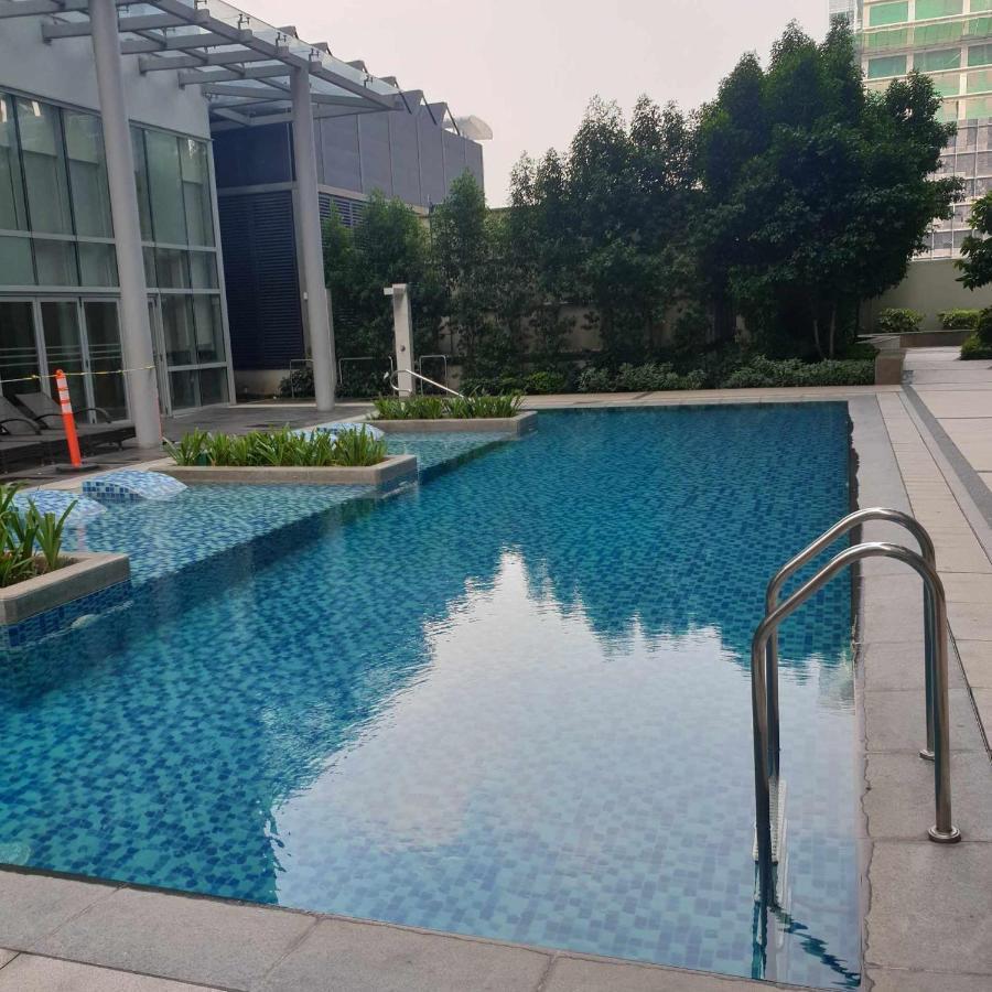 Cozy 1Br Uptown Parksuites Tower1 Bgc Manila Exterior foto
